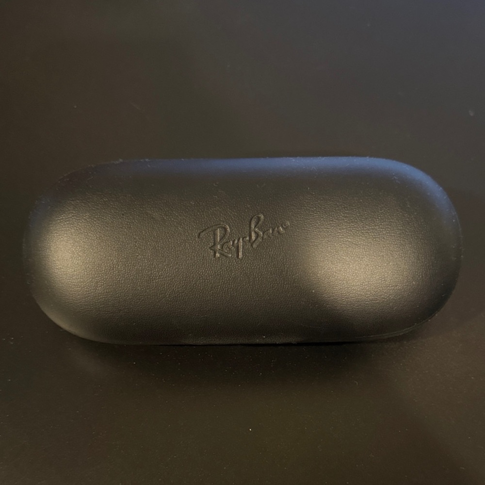 Ray-Ban Stories Charging Case